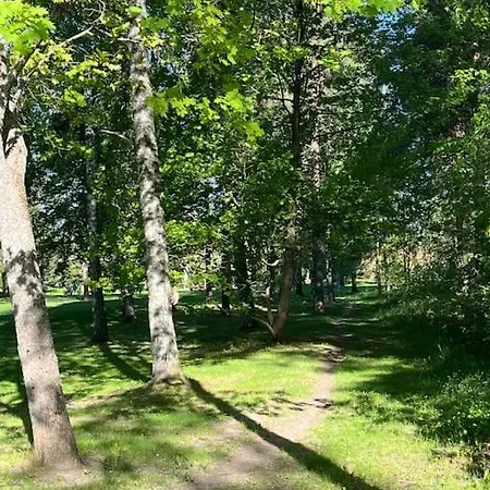 Vaeaeksy Rivitalo 62 M2 Appartement *