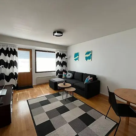 Appartement Vaeaeksy Rivitalo 62 M2 *