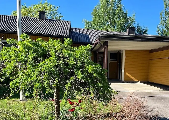 Vaeaeksy Rivitalo 62 M2 Asikkala (Southern Finland)